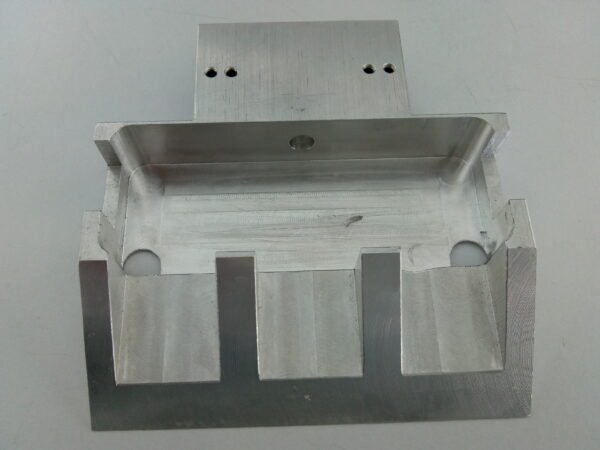 Chasis de Metal para Minisumobot 10X10cm